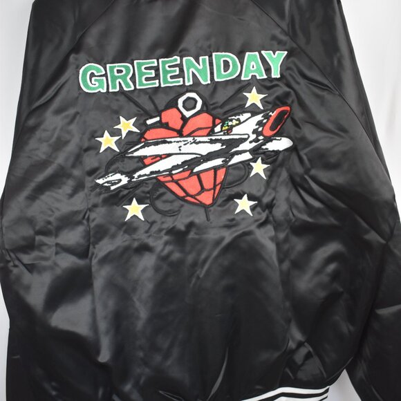 Green Day Saviors 2024 Tour Satin Bomber Jacket SZ XL Ltd Ed Concert Merch NWT - Picture 6 of 7